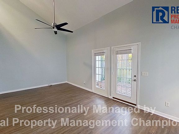 5th image of 4620 Crawdad Ct