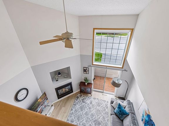 2nd image of 17679 Hackberry Ct