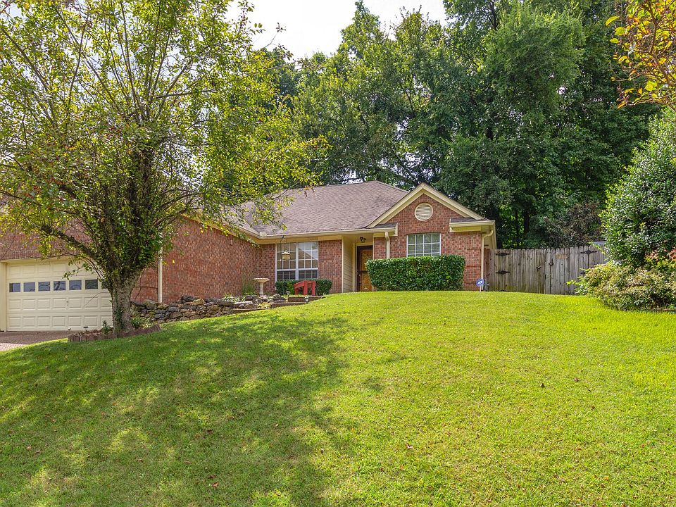 1st image of 5013 W Oak Highland Dr