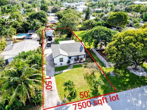 246 NE 13th St, Delray Beach, FL 33444