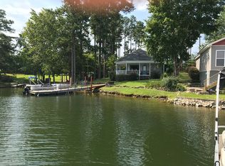 124 Kelly Gardner Ct, Gilbert, SC 29054