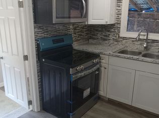 135 Tomlin Ave, Villas, NJ 08251
