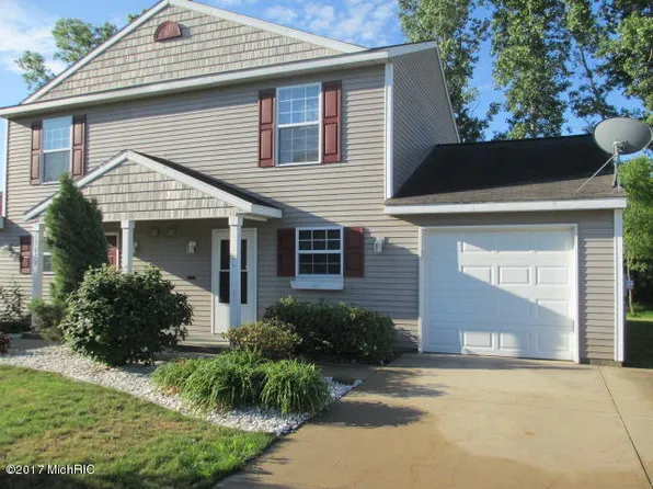 13624 Duncan St, Holland, MI 49424