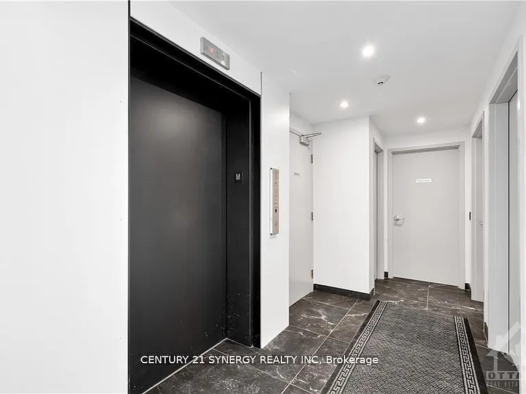 787 Principale St #305 — Photo 2