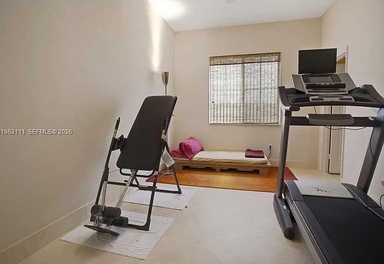 7061 NW 113th Ct — Photo 10