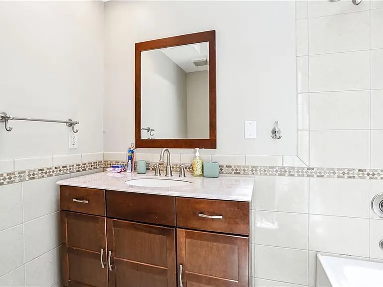 1802 Cumberland Valley Pl SE — Photo 17