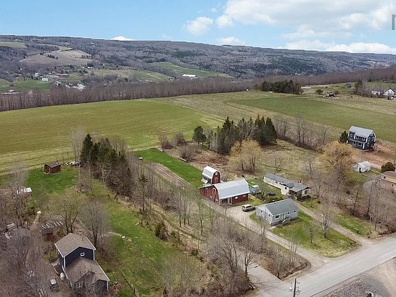 5th image of Ridge Rd