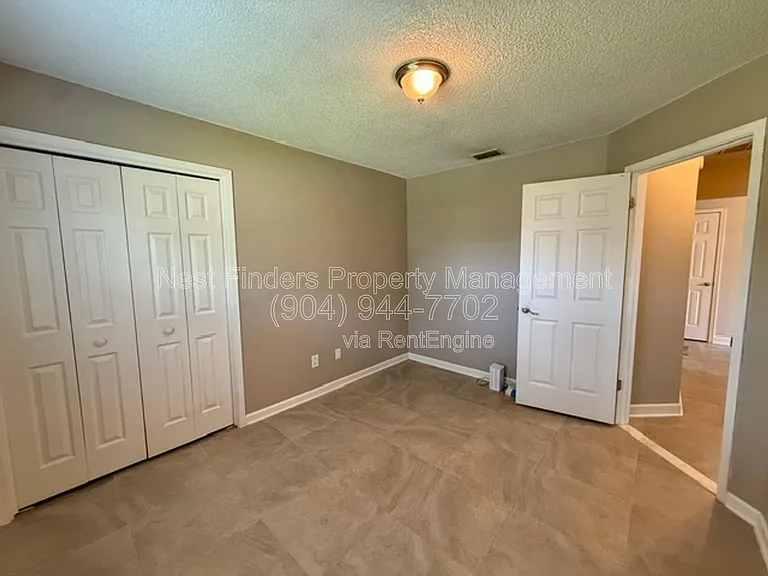 1695 Evans Dr S — Photo 26