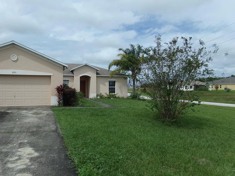 1003 Cumberland Dr