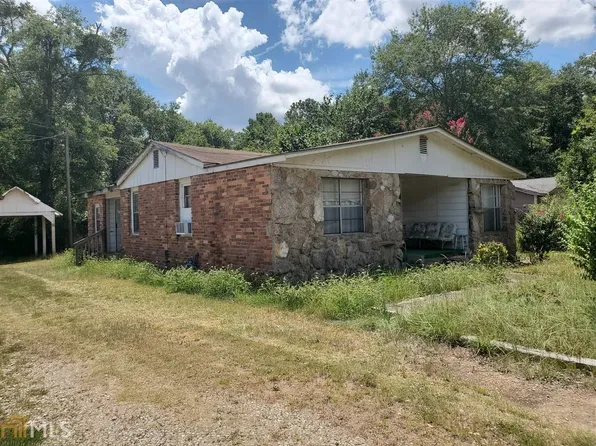 366 Roberts Rd, Barnesville, GA 30204