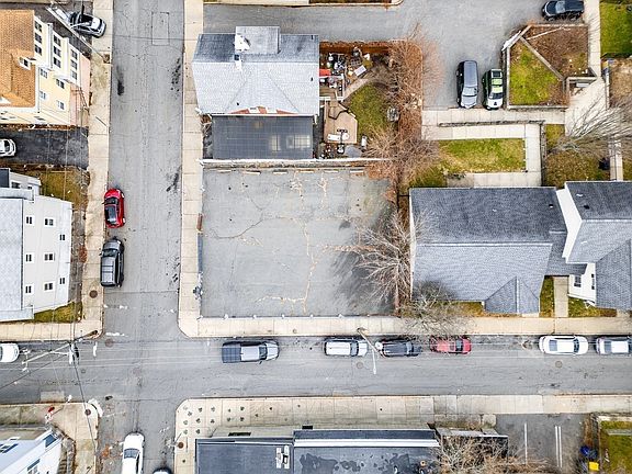 5th image of 0 Branch St