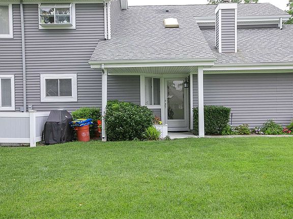 3rd image of 273 Dockside Ct #273