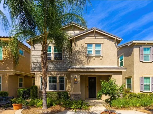 6049 Snapdragon Way, Corona, CA 92880