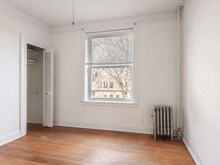 4352 N Winchester Ave — Photo 11