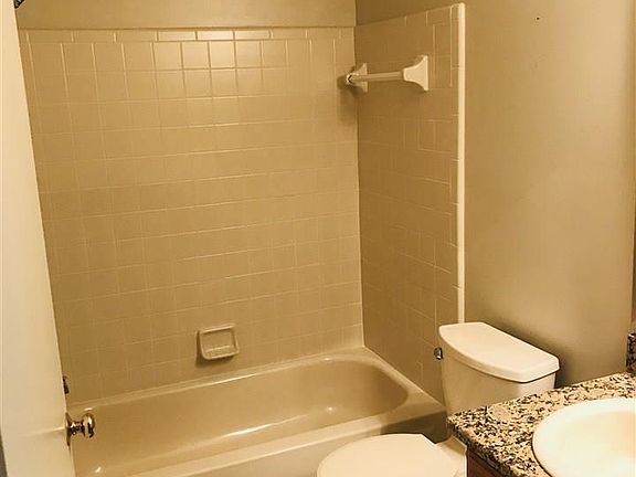 3rd image of 48625 Sturgis Ct