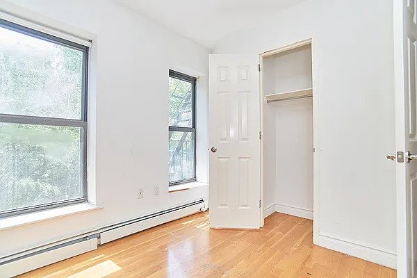 Rented by Keller Williams NYC | media 28
