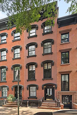 Sold by Leslie J. Garfield | media 1