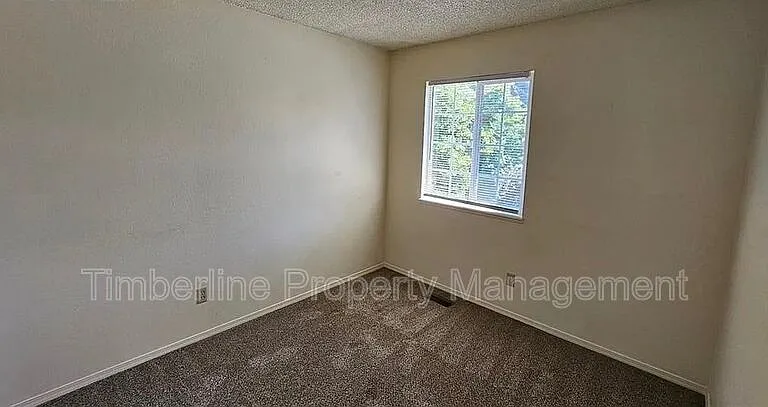 7045 Sproul Ln — Photo 18