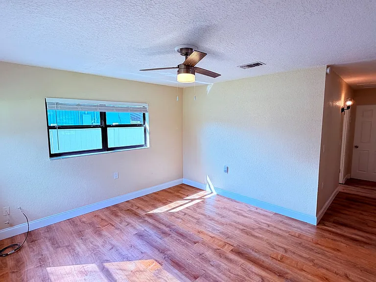 2708 Geoffrey Dr — Photo 12