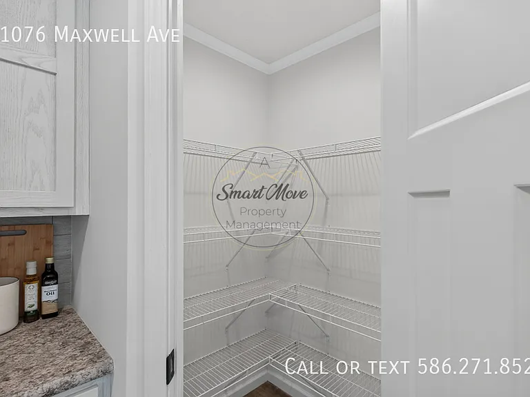 11076 Maxwell Ave — Photo 15