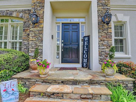 5th image of 525 Dunnally Ct