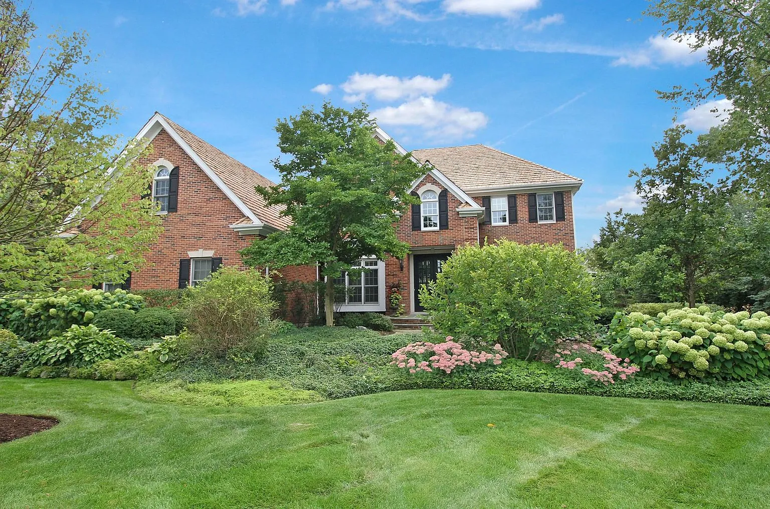 1219 Ashbury Ln photo 1