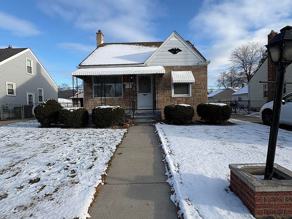 1st image of 15836 Meyer Ave
