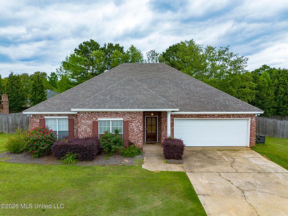 1st image of 107 Copper Ridge Ln