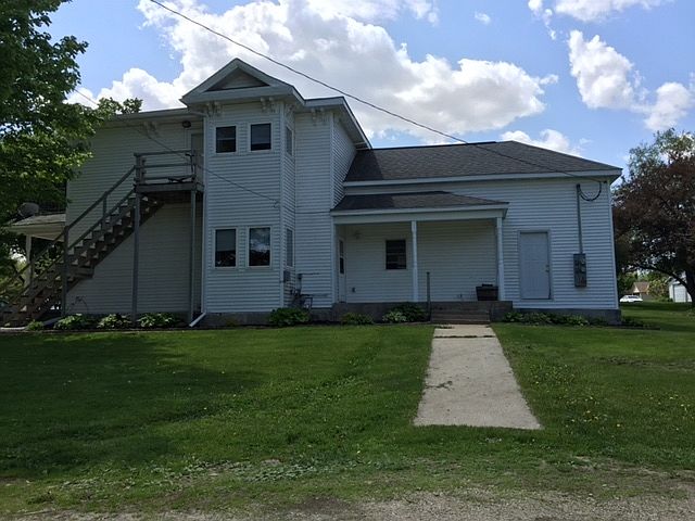 2nd image of 309 W Fillmore Ave