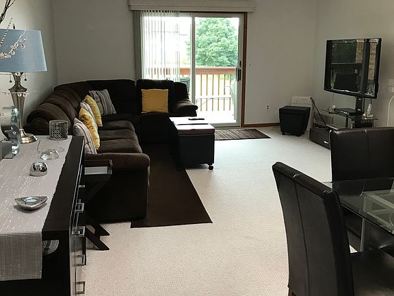 3rd image of 1375 Harbour Blvd APT 127