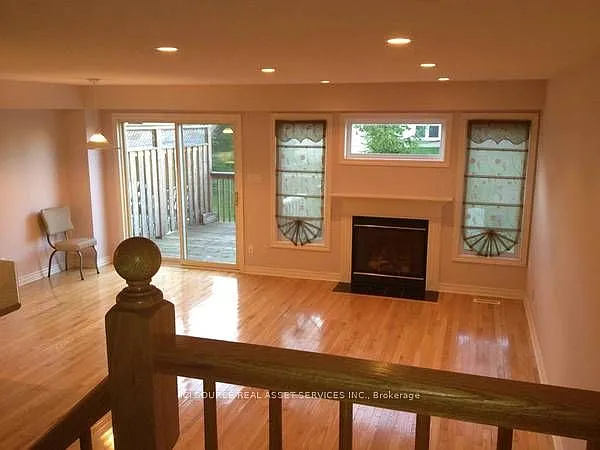 3 bed, $2,750 — Photo 2