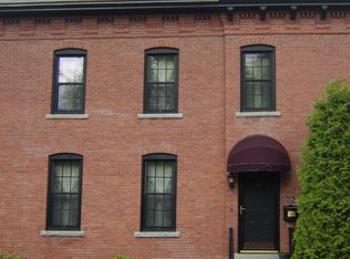 32 Nelson St, Clinton, MA 01510