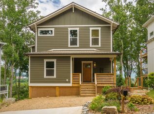 Riverview Dr, ASHEVILLE, NC 28806