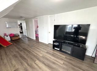 24 Woodbury Ave APT 3, Norwalk, CT 06850