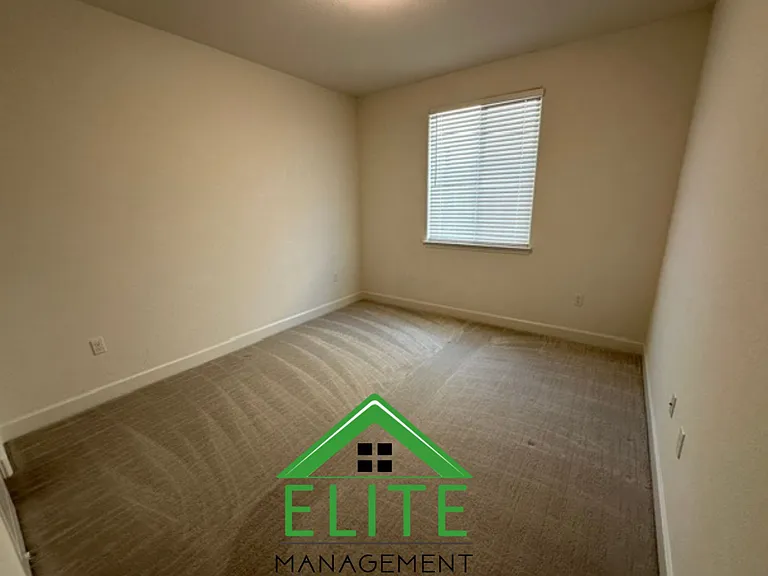 4007 Stanwick Ave — Photo 28