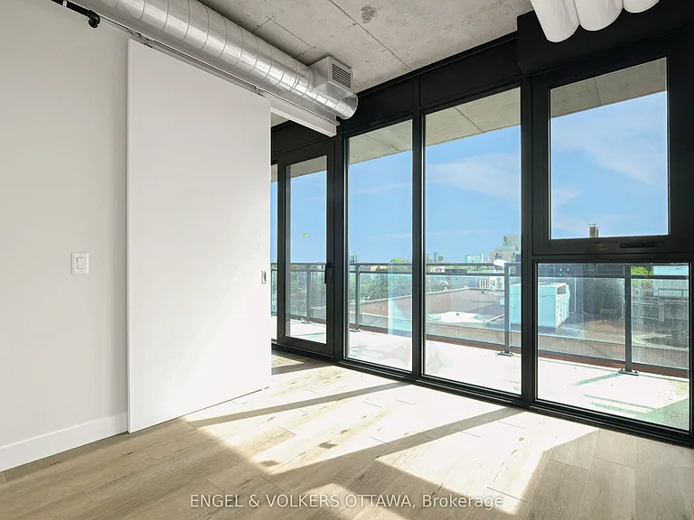 10 James St #514 — Photo 16