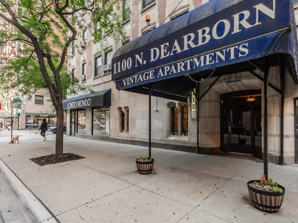 1100 N Dearborn