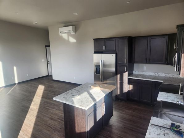 225 Penny Ave