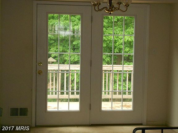 2nd image of 12521 Oakwood Dr