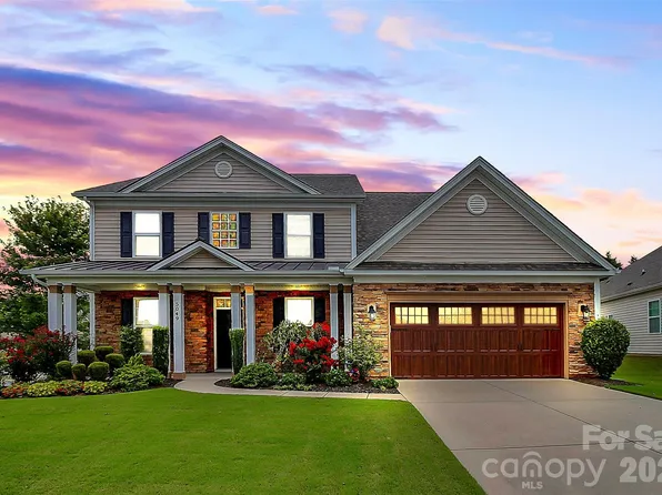 5049 Gladiola Way, Tega Cay, SC 29708