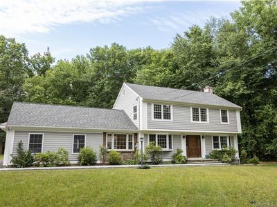 281 Wood House Rd, Fairfield, CT, 06824