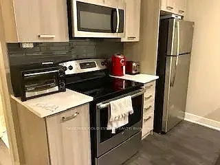 145 Hillcrest Ave — Photo 3