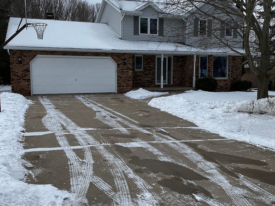 1st image of 2476 Valley Heights Dr