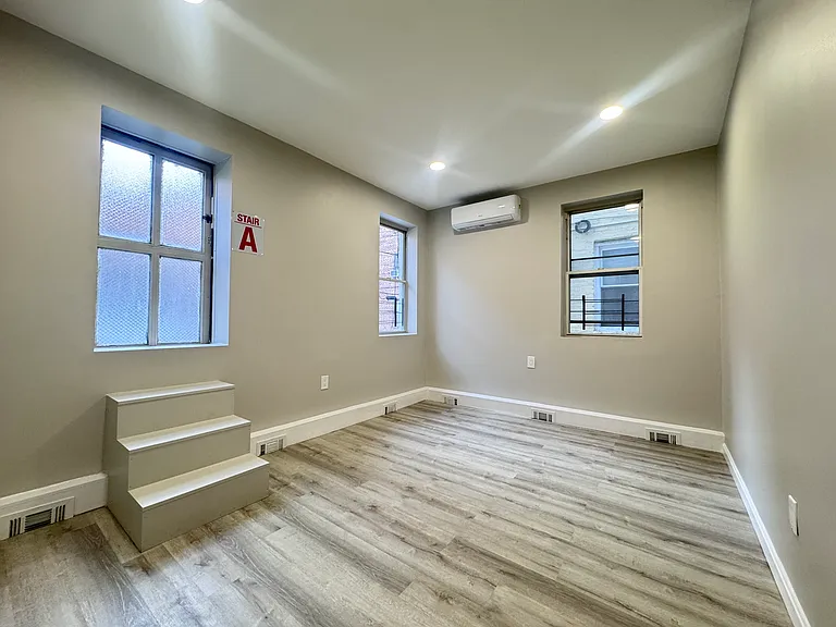 3338 Shore Pkwy #1F — Photo 8