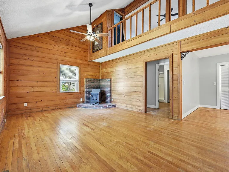 1184 Jim Christian Rd — Photo 11