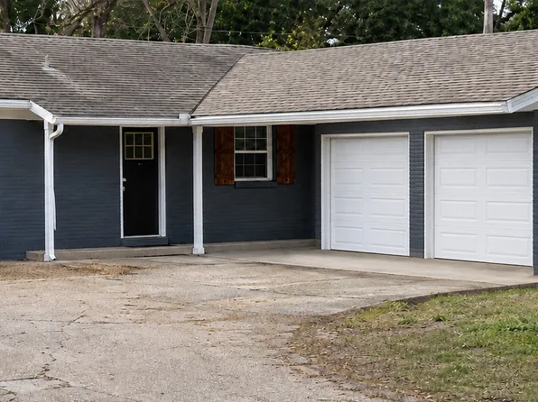 138 Laurel Ln, Lancaster, TX 75134