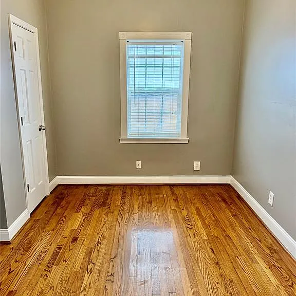 6516 W Park Ave — Photo 5