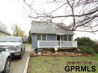 6311 N 42nd St, Omaha, NE 68111