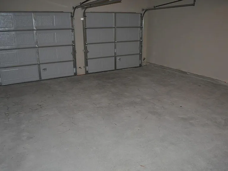 1455 Forest Brook Trl — Photo 24