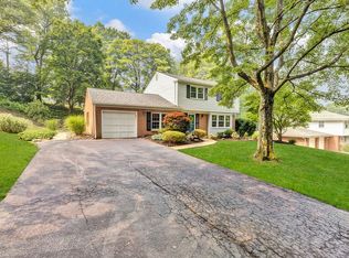 113 Sandra Dr, Beaver Falls, PA 15010